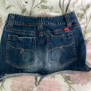 guess skirt